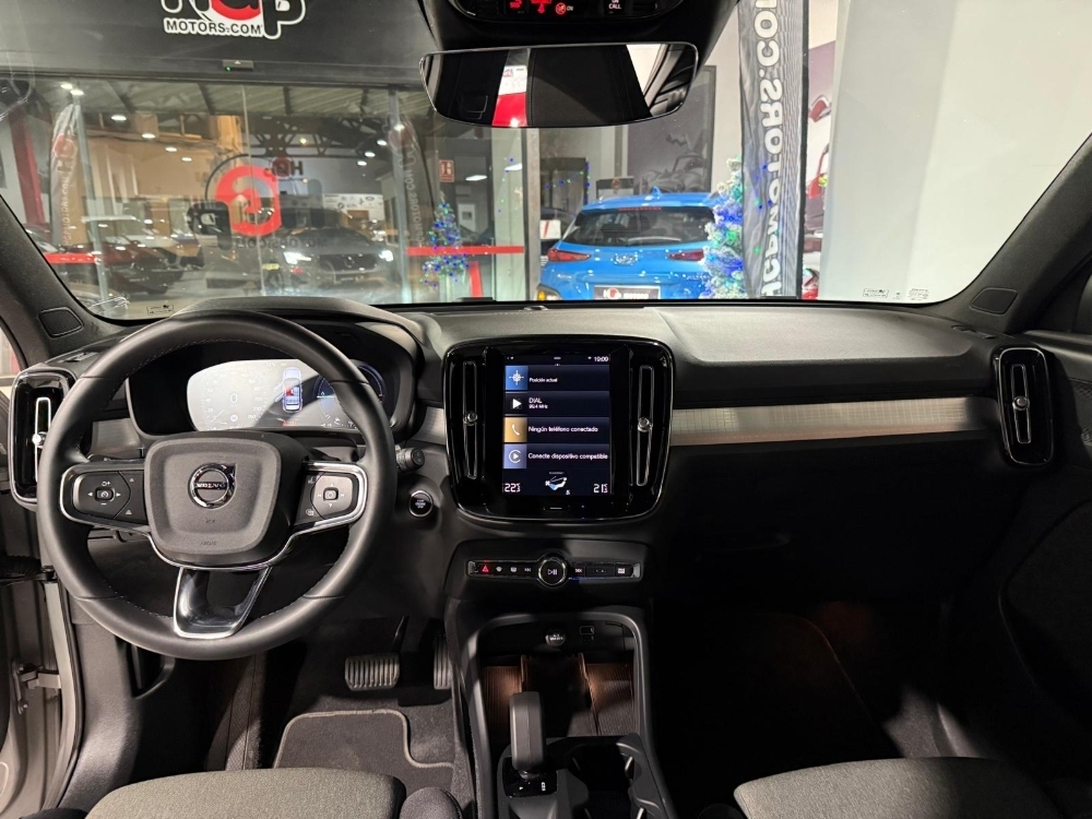Volvo XC40 Core Recharge Plug-In Hybrid 2WD foto 19