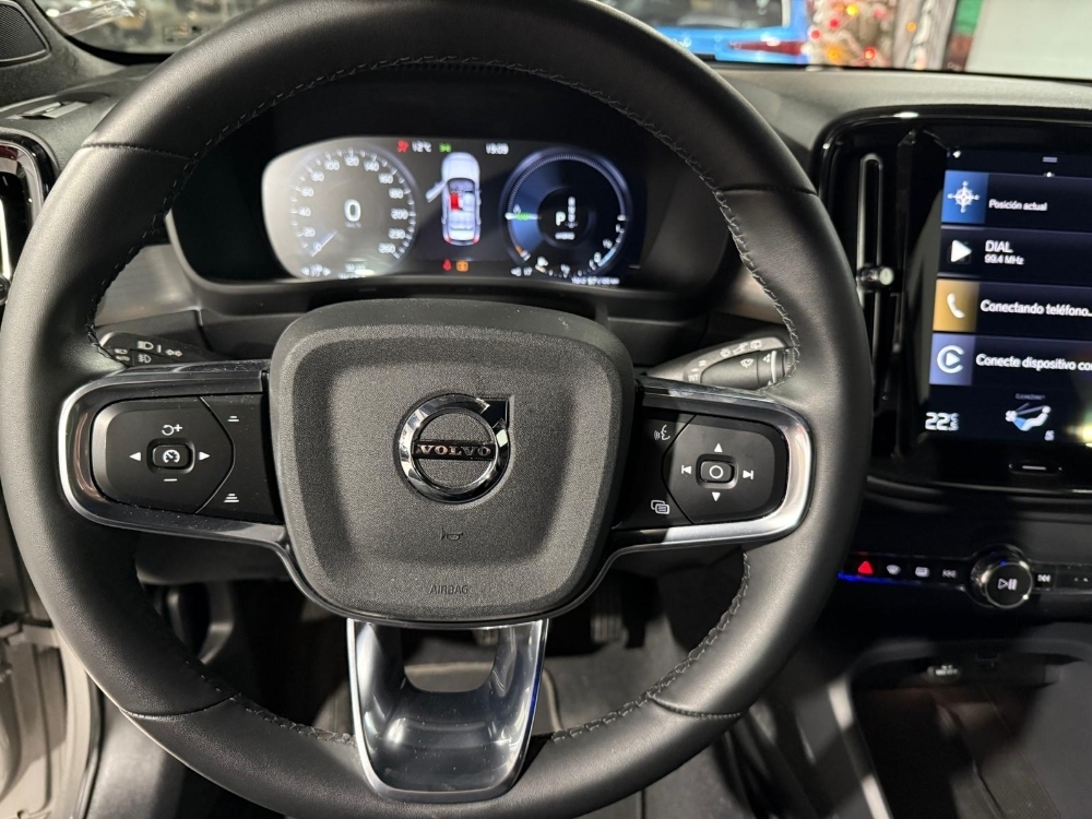 Volvo XC40 Core Recharge Plug-In Hybrid 2WD foto 10