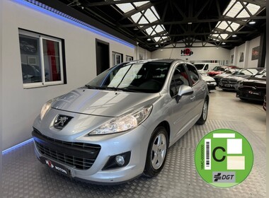 Peugeot - 207